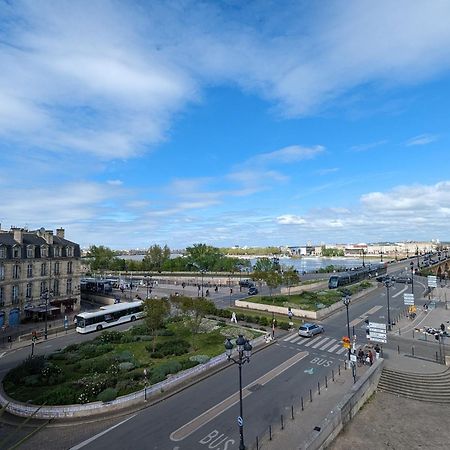 Appartement De Charme Sous Les Toits Avec Vue Sur La Garonne Μπορντό Εξωτερικό φωτογραφία