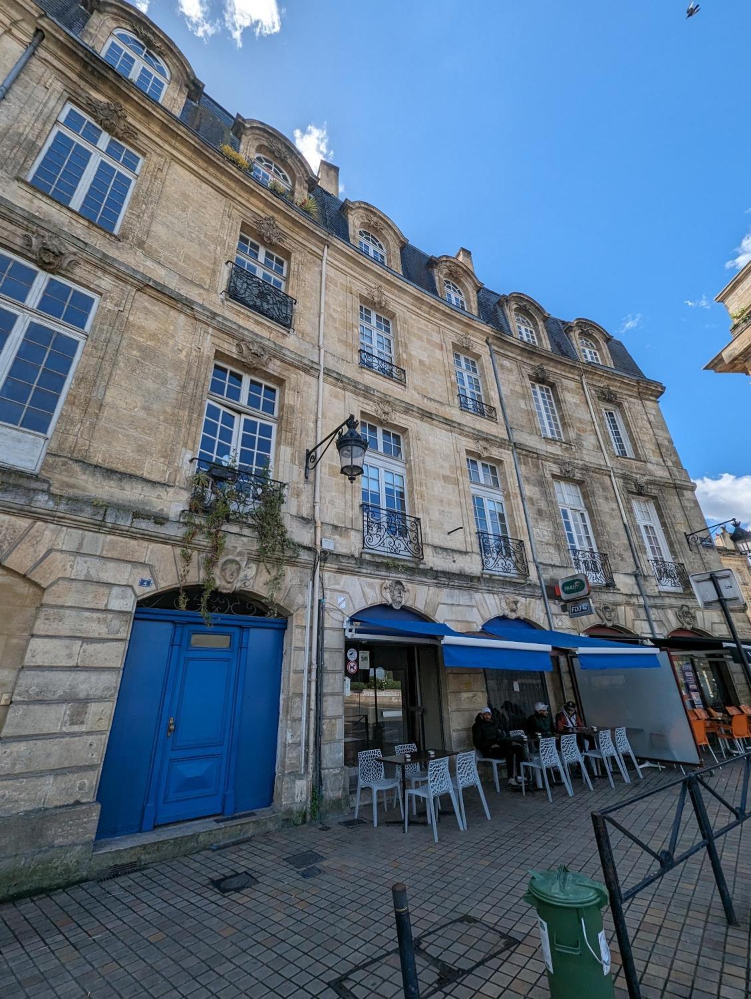 Appartement De Charme Sous Les Toits Avec Vue Sur La Garonne Μπορντό Εξωτερικό φωτογραφία